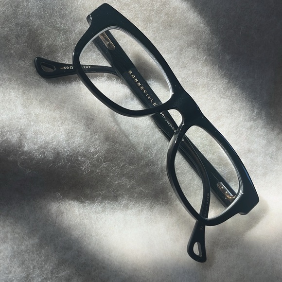 Dita frames - Picture 3 of 8